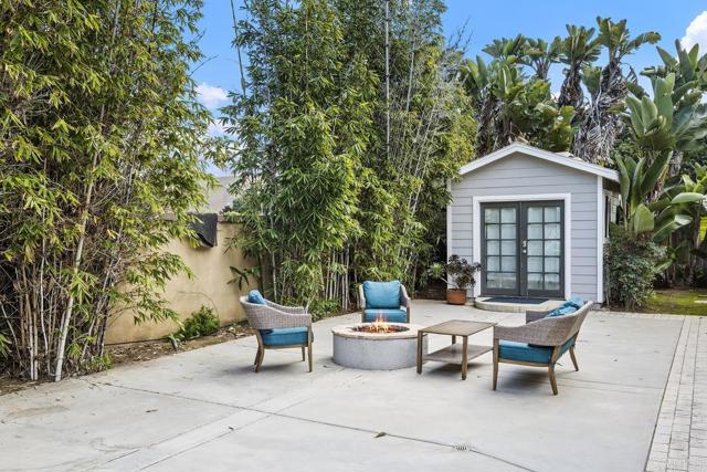 393 Date Avenue, Carlsbad CA: https://media.crmls.org/mediaz/047939f6-e600-4de3-aab1-66cbeb750cae.jpg