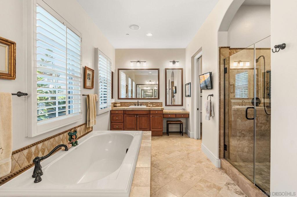 8181 Lamour Ln - photo 11