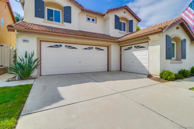 32411 Cassino Court, Temecula CA: https://media.crmls.org/mediaz/047a6c15-076f-405b-8c20-e647abf0fdbc.jpg
