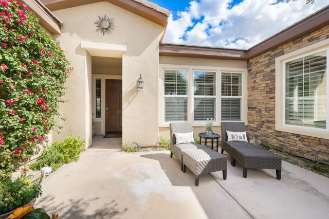 60590 Lace Leaf Court, La Quinta CA: https://media.crmls.org/mediaz/047b7f73-9462-4098-afc3-0beb7f5a675f.jpg