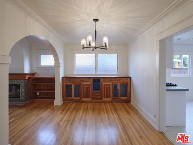 9030 Carson Street, Culver City CA: https://media.crmls.org/mediaz/047c011a-51e0-4768-83b2-32992dd9b3c3.jpg
