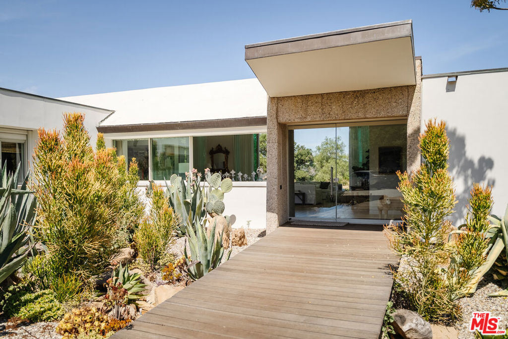 MLS #26827397 image #44