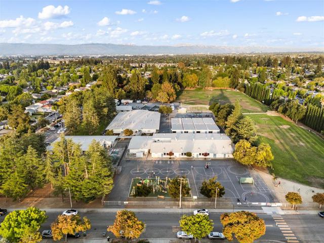 788 Mayten Tree Court, Sunnyvale CA: https://media.crmls.org/mediaz/047c6f9d-5d87-4b68-b7ef-e5bcbe90b30c.jpg