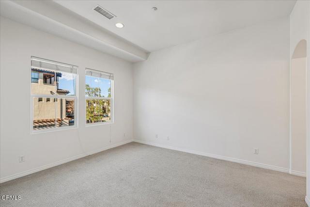 Detail Gallery Image 11 of 30 For 288 Lightwood St, Camarillo,  CA 93012 - 2 Beds | 2 Baths