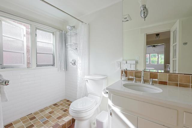 Detail Gallery Image 36 of 57 For 817 Margarita, Coronado,  CA 92118 - 3 Beds | 2 Baths