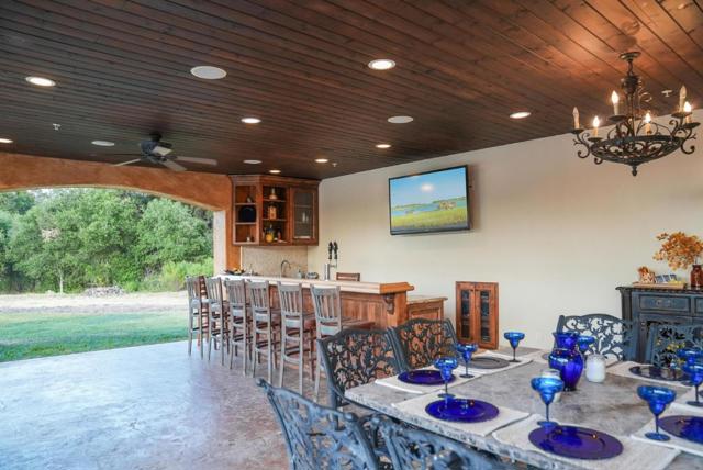 12220 Heritage Way, Gilroy CA: https://media.crmls.org/mediaz/047e5550-1be6-42ea-8ace-440e690b4da1.jpg