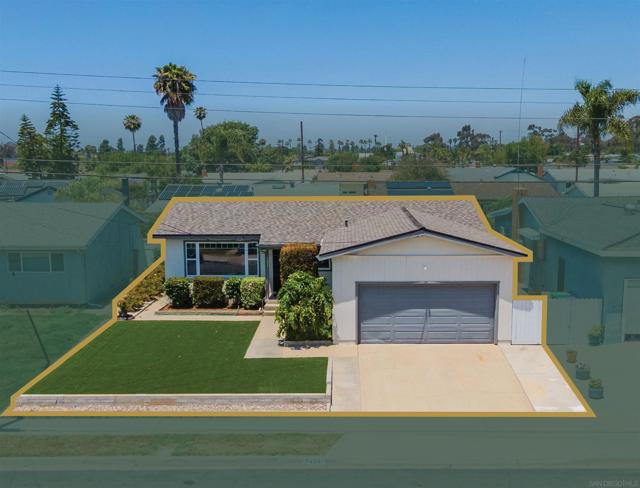 7434 Salerno Street, San Diego CA: https://media.crmls.org/mediaz/047e76fc-b072-463f-b8ef-28fb4c6da406.jpg