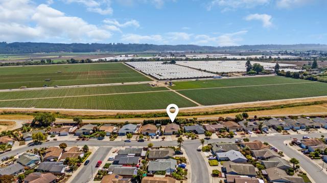 664 Delta Way, Watsonville CA: https://media.crmls.org/mediaz/047f630a-b1bd-4ee0-bad7-3d07463b4366.jpg