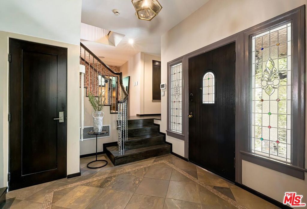 MLS #26862685 image #20
