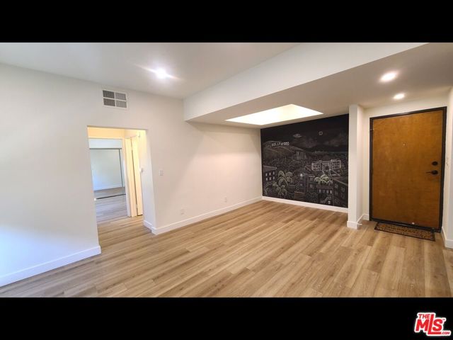 1818 Glendon Avenue, Los Angeles CA: https://media.crmls.org/mediaz/047fdb8a-20ab-46f6-9984-436365ef2525.jpg