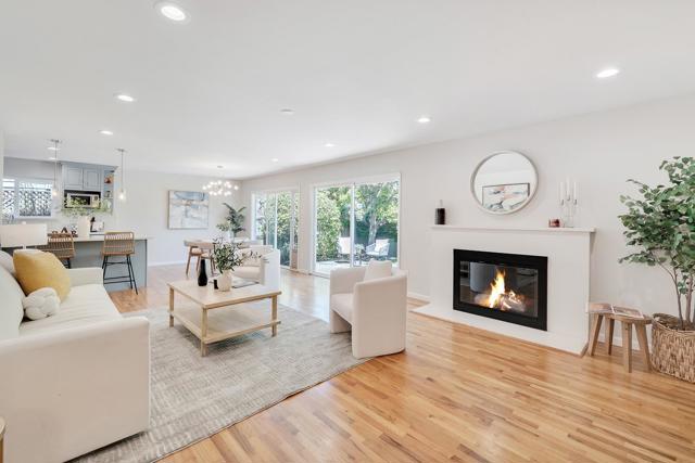 1598 Benton Street, Sunnyvale CA: https://media.crmls.org/mediaz/0480c13a-fbe4-4092-801a-74b2a93bcfdf.jpg