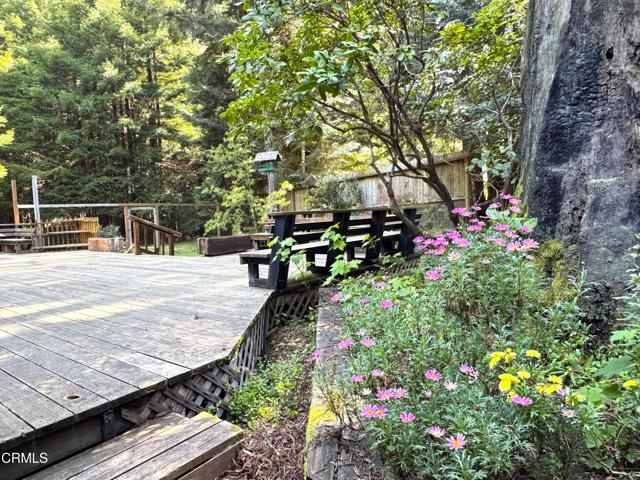 Detail Gallery Image 12 of 44 For 12141 Pinewood Rd, Mendocino,  CA 95460 - 3 Beds | 2 Baths
