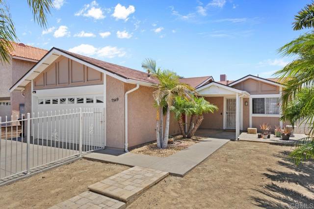 Detail Gallery Image 4 of 24 For 7549 Goode St, San Diego,  CA 92139 - 3 Beds | 2 Baths
