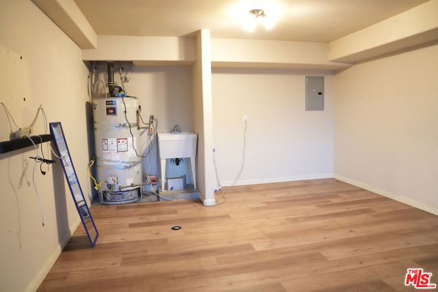 4212 Don Alanis Place, Los Angeles CA: https://media.crmls.org/mediaz/0483baa9-237e-4287-ae54-a1a97e92e914.jpg