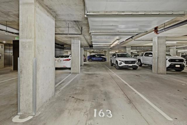 527 10th Avenue, San Diego CA: https://media.crmls.org/mediaz/04840dcc-5a0a-4b6f-97b8-5ee35c843813.jpg