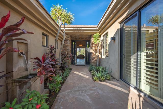 33 Via Las Flores, Rancho Mirage, CA 92270