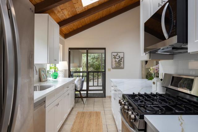 3391 Carpenter Road, Carmel CA: https://media.crmls.org/mediaz/048497d5-6943-4f32-bd13-90ea8b6a6b6c.jpg