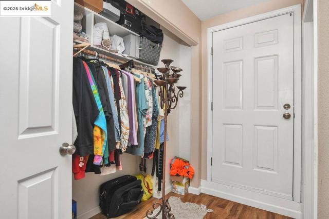 3511 Wells Road, Oakley CA: https://media.crmls.org/mediaz/0484b8e0-f06d-46a6-8af8-90ea70e291df.jpg