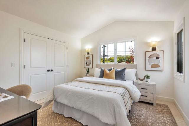 1601 Kentfield Avenue, Redwood City CA: https://media.crmls.org/mediaz/04854ca5-e5df-4a67-81b0-6fbd7d2aa646.jpg