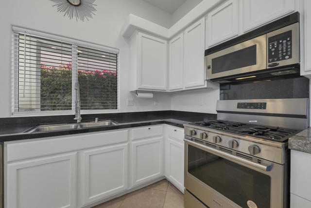 Image 4 of 37 For 51220 Avenida Carranza