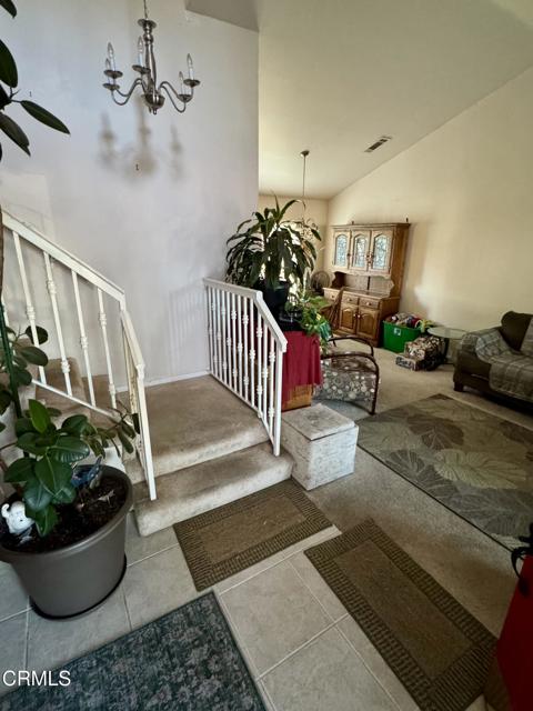 1731 Valencia Place, Oxnard CA: https://media.crmls.org/mediaz/04861e1a-343c-4d48-a536-a96f15d38793.jpg
