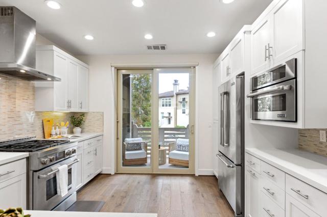 408 E 28th Avenue, San Mateo CA: https://media.crmls.org/mediaz/048729d0-468d-4ea6-b0fe-02199c6e1f3e.jpg
