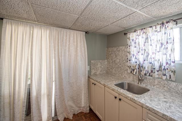 1010 Bobier Dr E, Vista CA: https://media.crmls.org/mediaz/04874e8a-acd7-4bad-a2bf-24cb30c60ae1.jpg
