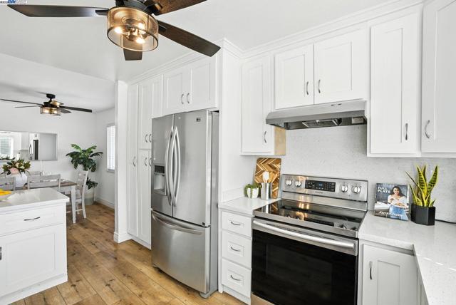 2102 Galveston Ave, San Jose CA: https://media.crmls.org/mediaz/048811a8-eb9b-49e3-b5be-9ec6770446e5.jpg