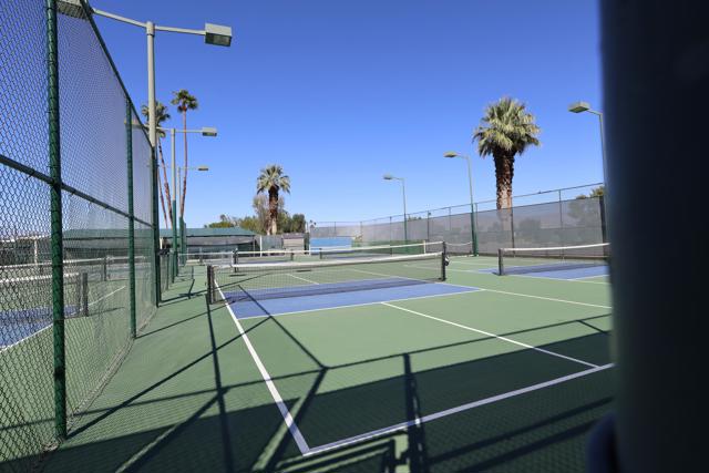 39880 Palm Greens Parkway, Palm Desert CA: https://media.crmls.org/mediaz/04896d8e-363e-4811-91a5-af8385f8aab8.jpg