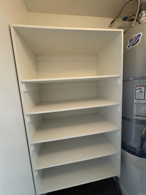 552 Canyon Drive, Oceanside CA: https://media.crmls.org/mediaz/048a804c-d1d6-48df-a61c-b49d200b950c.jpg