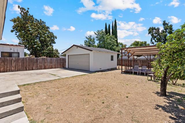 65 S Claremont Avenue, San Jose CA: https://media.crmls.org/mediaz/048c3990-81a4-4719-a250-a924fe5b52de.jpg