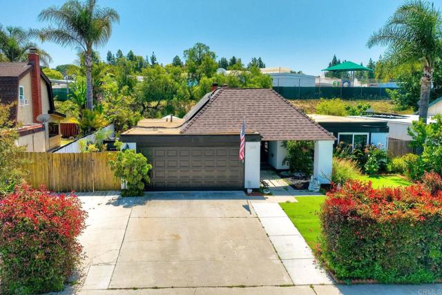 Detail Gallery Image 2 of 37 For 1679 Palomar Dr, San Marcos,  CA 92069 - 4 Beds | 2 Baths