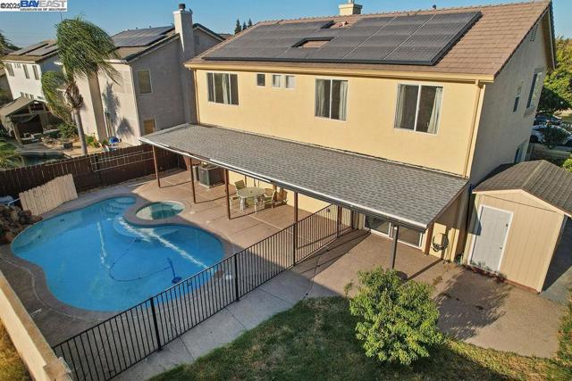 907 MAGGIORE LANE, Manteca CA: https://media.crmls.org/mediaz/048c7fd0-8d2d-4055-8f09-f8ad13426824.jpg