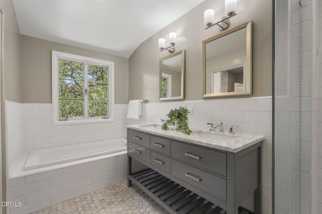 540 Woodland Road, Pasadena CA: https://media.crmls.org/mediaz/048ccad2-2333-4ab6-94f7-c0532d85a001.jpg