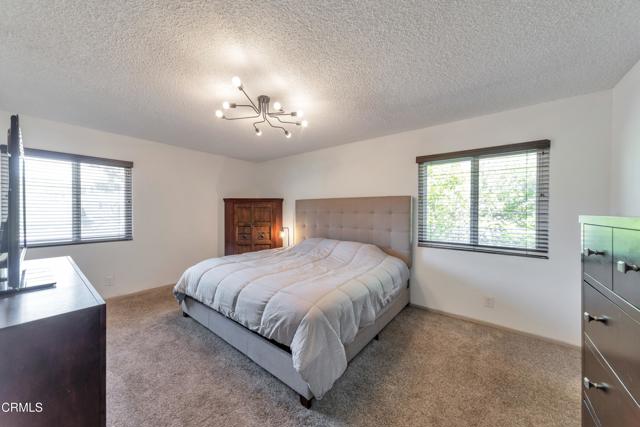 Detail Gallery Image 10 of 29 For 9212 Creemore Dr, La Crescenta,  CA 91214 - 3 Beds | 2/1 Baths