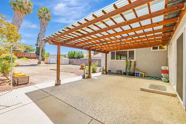 3910 Edenwood Drive, San Jose CA: https://media.crmls.org/mediaz/048e9c93-77e1-4760-90fa-1112b5daf7a8.jpg