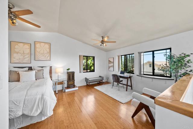 7439 Carrie Ridge Way, San Diego CA: https://media.crmls.org/mediaz/048e9eea-0d97-4e62-8692-3235c050e77c.jpg