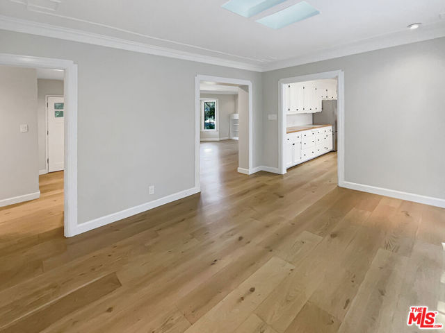 2252 Verde Oak Drive, Los Angeles CA: https://media.crmls.org/mediaz/048f450f-e770-461d-94e8-69ac9c55b55a.jpg