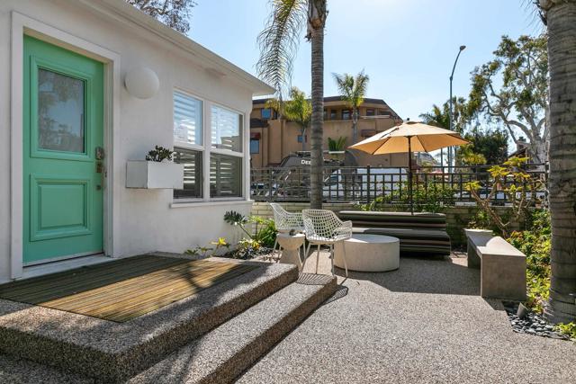 805 Brighton Court, San Diego CA: https://media.crmls.org/mediaz/048fbe67-b58c-44fe-a2b8-a4c678217211.jpg