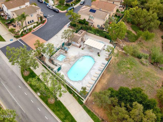 570 Shadow Lane, Simi Valley CA: https://media.crmls.org/mediaz/0491ce04-9fb6-4eae-9840-d522944dbf8e.jpg