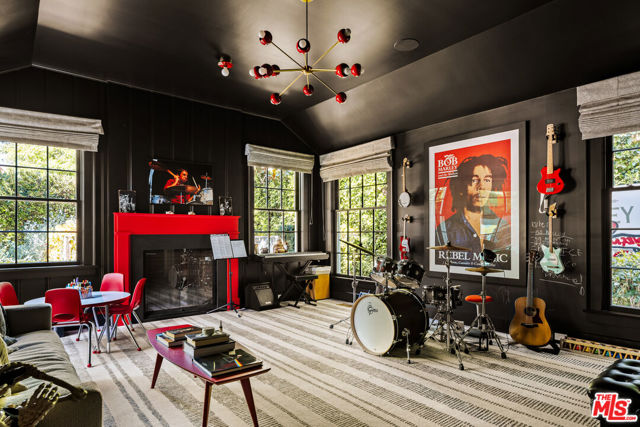 Drew Fenton | 589 Moreno Avenue Los Angeles CA | MLS: 7535475