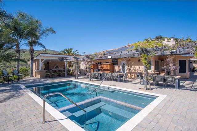 Detail Gallery Image 49 of 66 For 19270 Horizon View Dr., Ramona,  CA 92065 - 4 Beds | 4/2 Baths