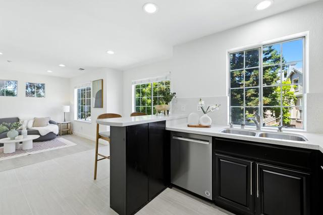 1140 Pointe Hope, San Jose CA: https://media.crmls.org/mediaz/04931c04-f6e4-4cef-983d-ee63211f6906.jpg