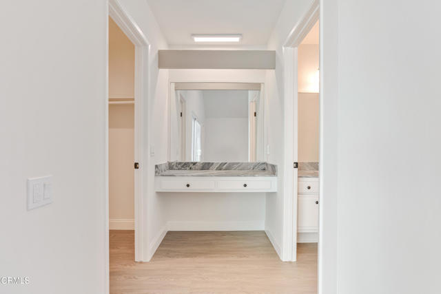 Detail Gallery Image 17 of 49 For 1093 Evenstar Ave, Westlake Village,  CA 91361 - 5 Beds | 2/1 Baths