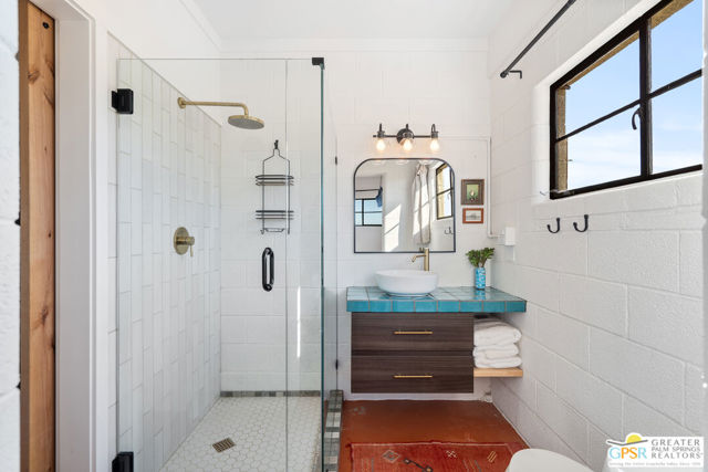 Image 33 of 48 For 52079 Ocotillo Road