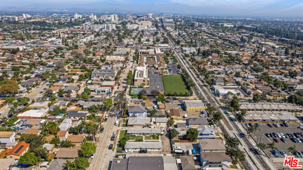 0493cdcb 3842 4027 85f4 8e5ec98a9874