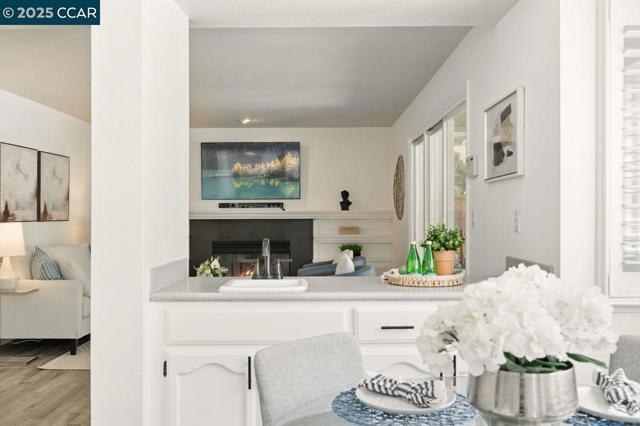 5220 Portillo Valley, San Ramon CA: https://media.crmls.org/mediaz/04941284-68ec-4c55-b9f7-478f5b2a296d.jpg