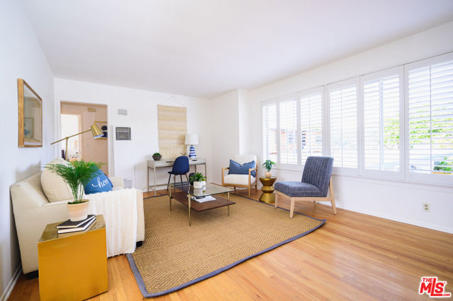 1621 CENTINELA Avenue, E photo 6