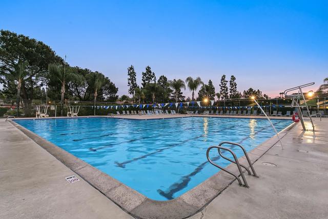 17162 Poblado Ct, San Diego CA: https://media.crmls.org/mediaz/0494afdc-3a48-472a-8c5a-987d07fdb409.jpg