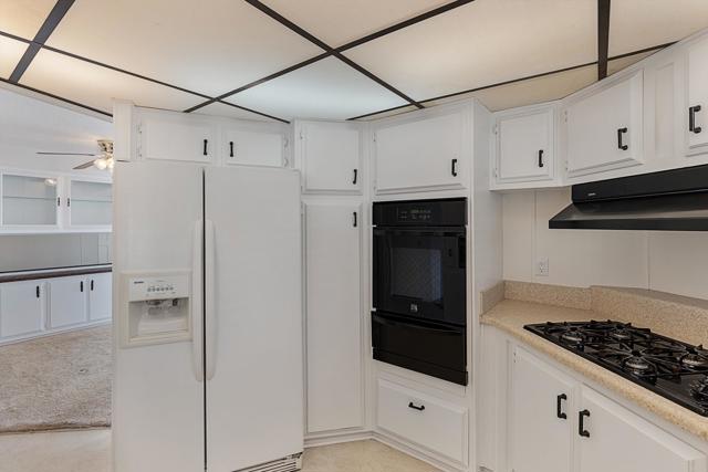 Detail Gallery Image 22 of 70 For 2130 Sunset Dr #135,  Vista,  CA 92081 - 2 Beds | 2 Baths